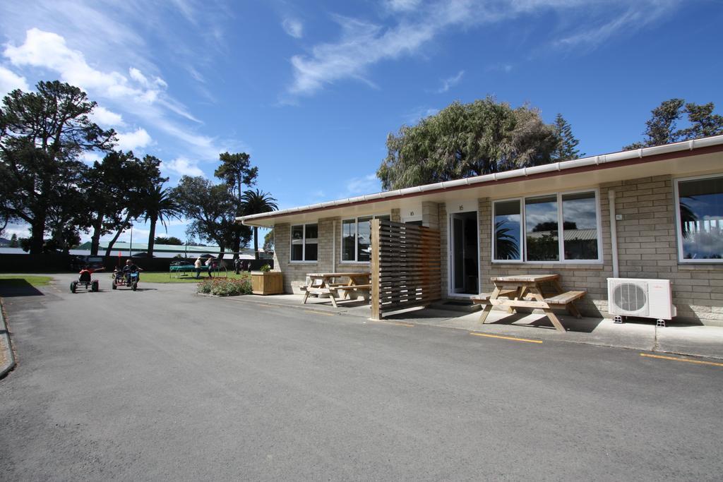 Waikanae Beach Top 10 Holiday Park Gisborne Pokój zdjęcie