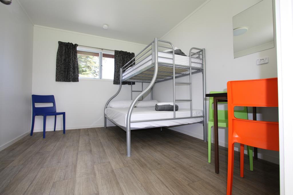 Waikanae Beach Top 10 Holiday Park Gisborne Pokój zdjęcie